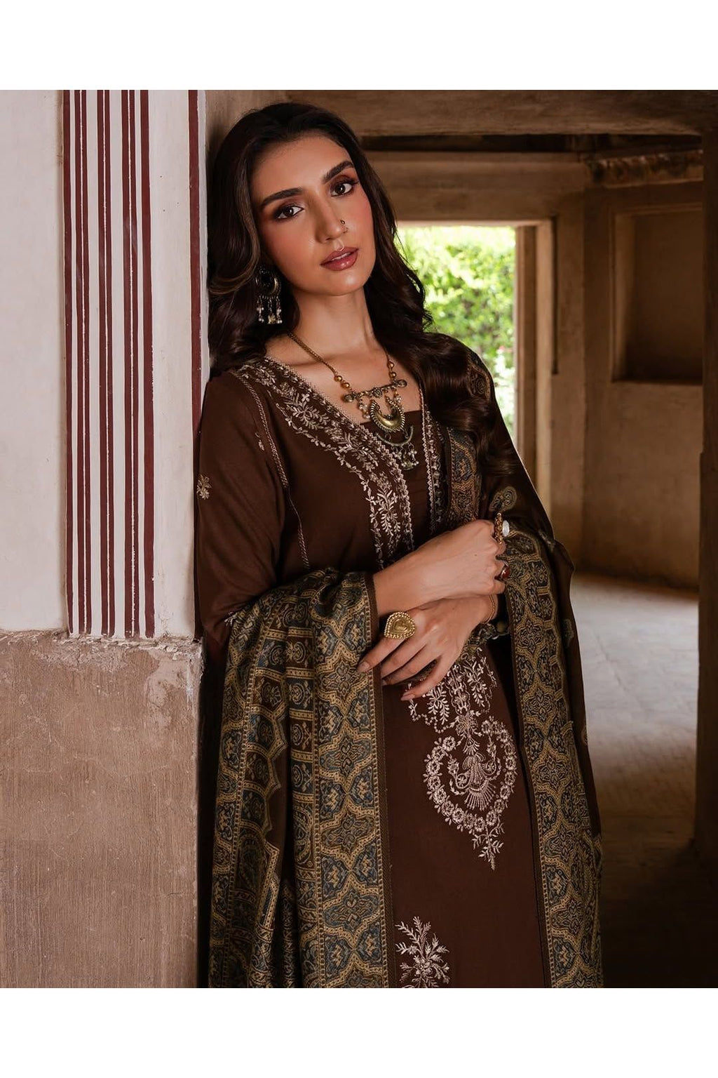 3PC Embroidered Suit